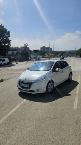 Peugeot 208 1.4 hdi, снимка 2