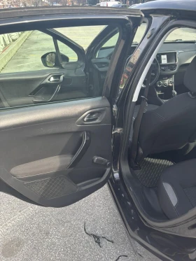 Peugeot 208, снимка 7