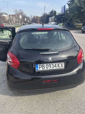 Peugeot 208, снимка 5