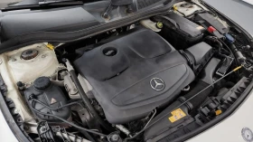 Mercedes-Benz CLA 250 AMG* 4MATIC* КОЖА* ПОДГРЕВ* ПАНОРАМА* КАМЕРА* , снимка 6