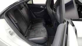 Mercedes-Benz CLA 250 AMG* 4MATIC* КОЖА* ПОДГРЕВ* ПАНОРАМА* КАМЕРА* , снимка 11