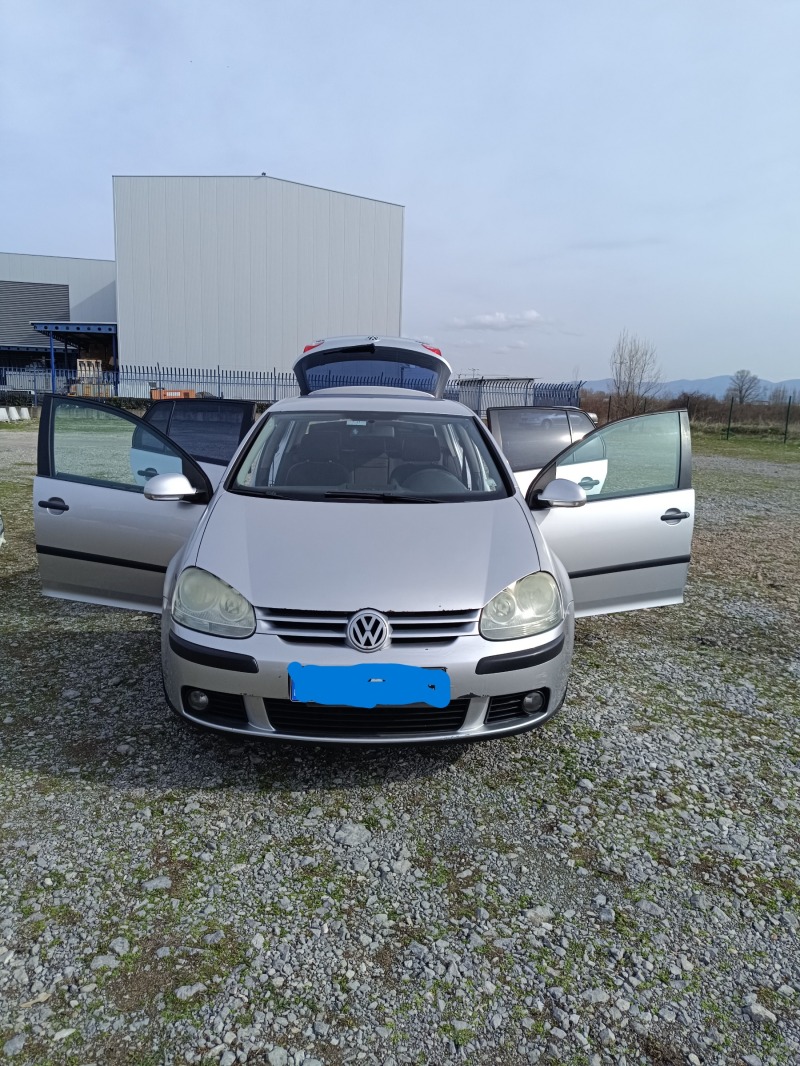 VW Golf 1.9 TDI, снимка 14 - Автомобили и джипове - 44701943