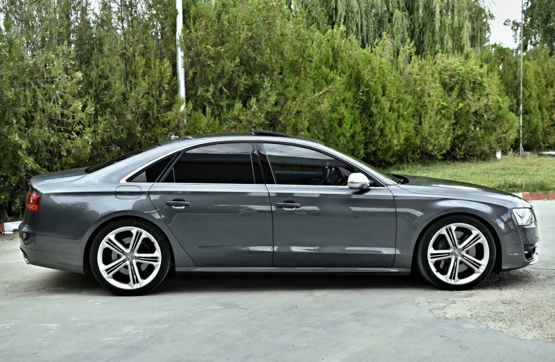 Audi S8 ЛИЗИНГ, снимка 4 - Автомобили и джипове - 47524120