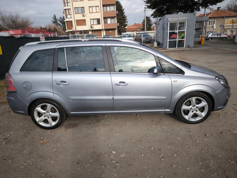 Opel Zafira, снимка 3 - Автомобили и джипове - 48144225