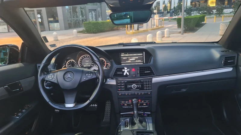 Mercedes-Benz E 350, снимка 9 - Автомобили и джипове - 50073825