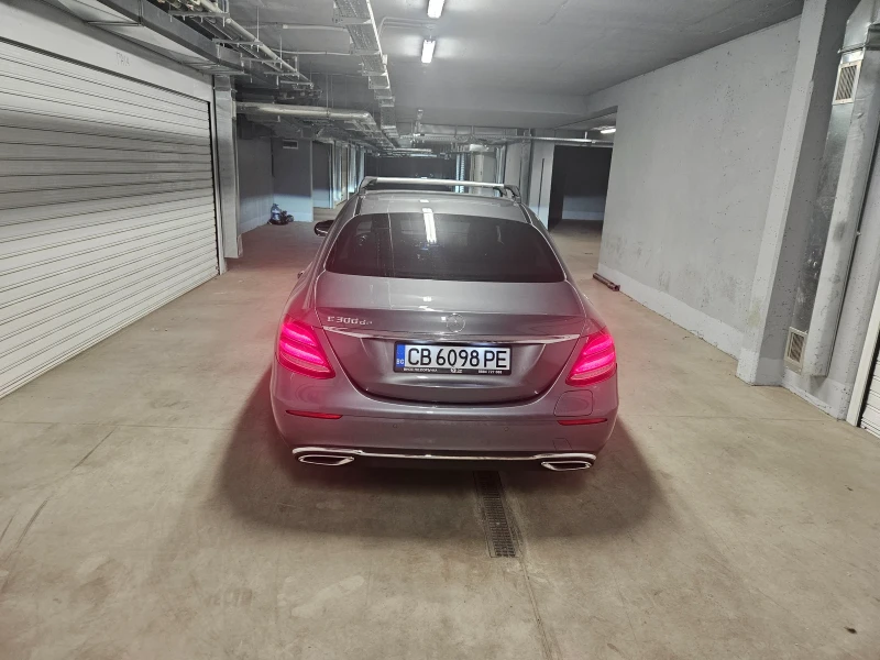 Mercedes-Benz E 300 DE, снимка 8 - Автомобили и джипове - 52378476