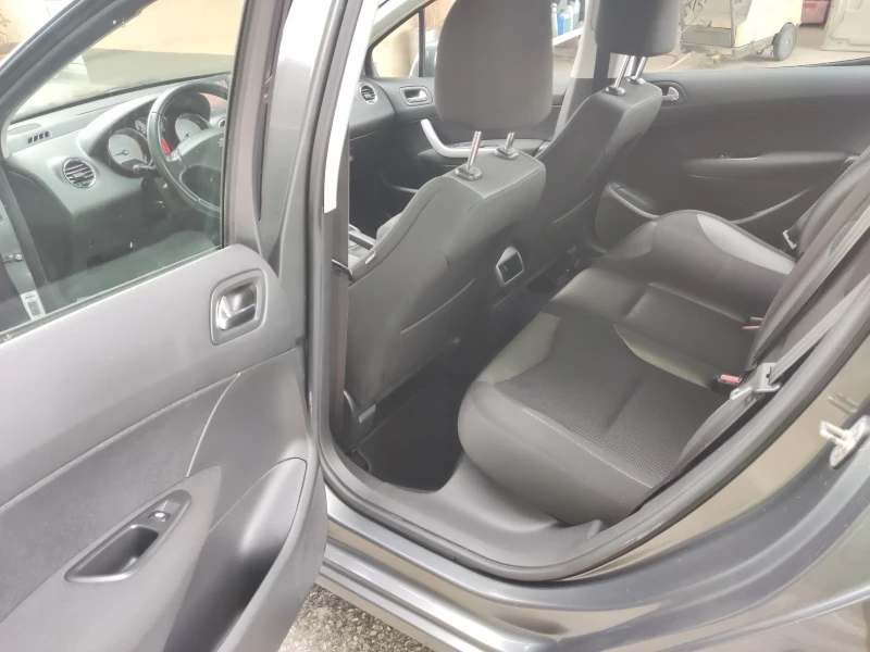 Peugeot 308 1.6HDI Navi, снимка 6 - Автомобили и джипове - 52084627