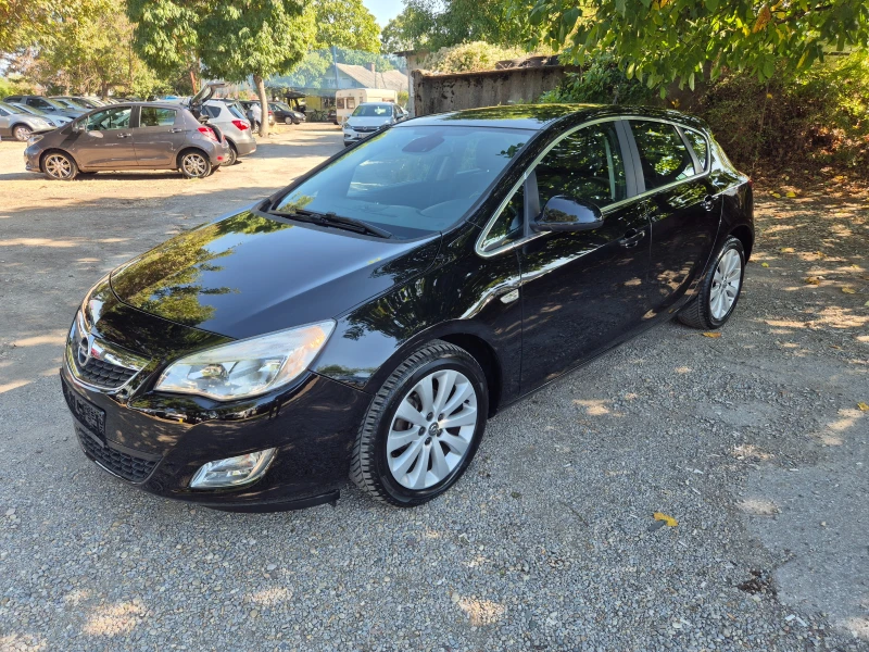 Opel Astra 1.6I 143650KM. БЕЗ РЪЖДИ И ЗАБЕЛЕЖКИ 