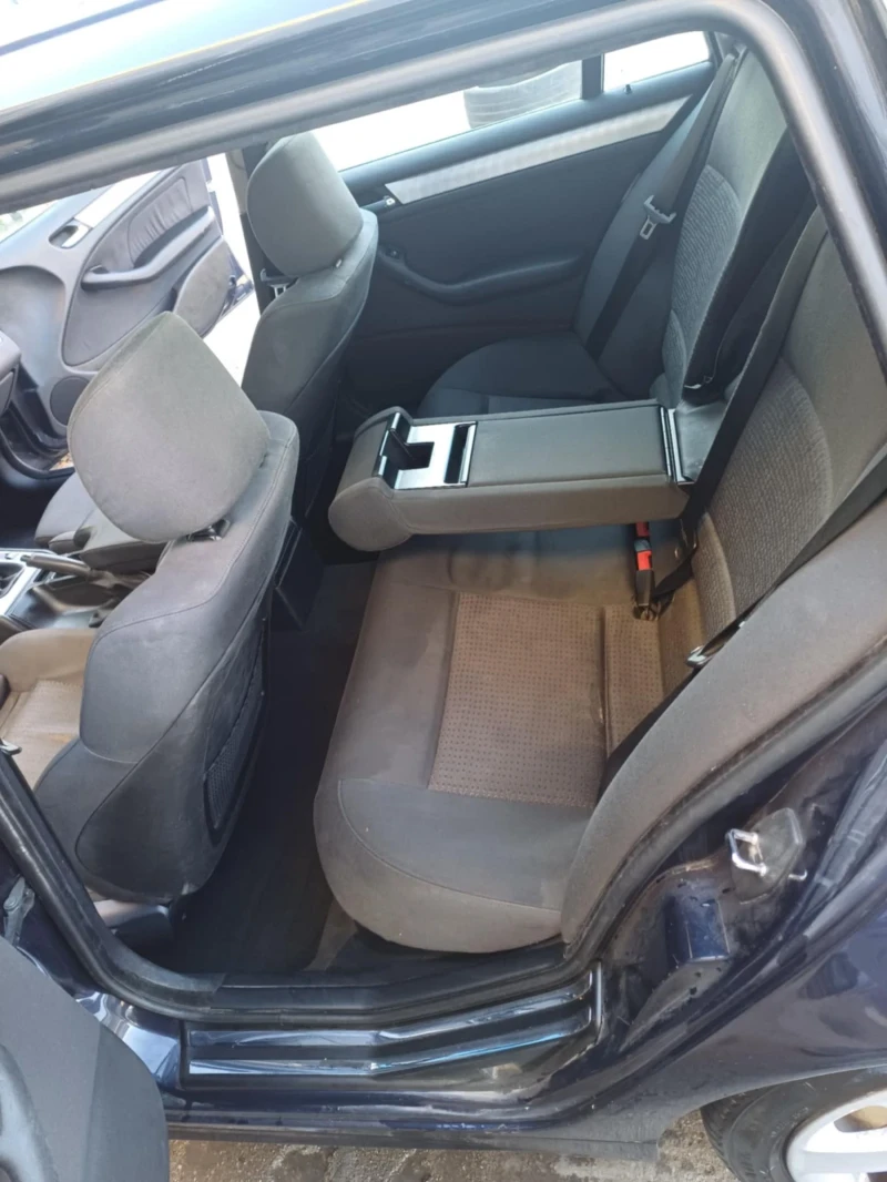 BMW 320 2.2 ГАЗ, снимка 10 - Автомобили и джипове - 52106981