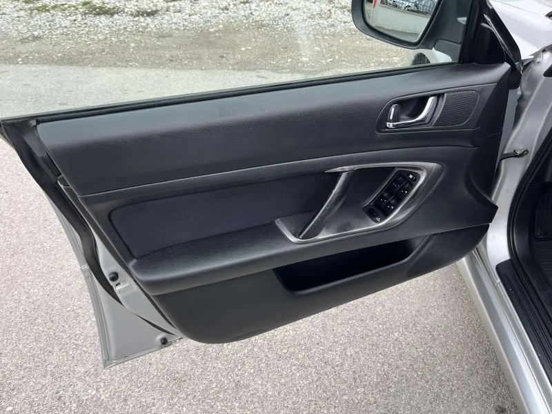 Subaru Legacy 2.0I 137кс 4Х4 БЪРЗИ И БАВНИ КЛИМАТРОНИК ИТАЛИЯ, снимка 7 - Автомобили и джипове - 52713864