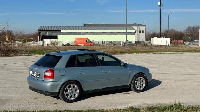 Audi A3 1.8Turbo, снимка 4 - Автомобили и джипове - 52790460