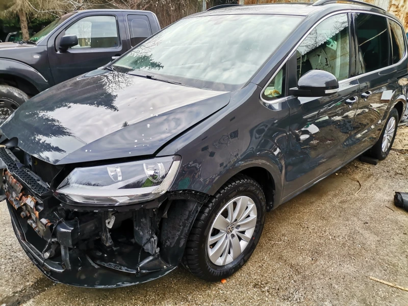 VW Sharan 2.0 на части