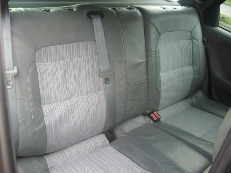 Renault Laguna 1.9DTI-FAIRWAY-FULL EXTRI ZA MODELA, снимка 14 - Автомобили и джипове - 53102500