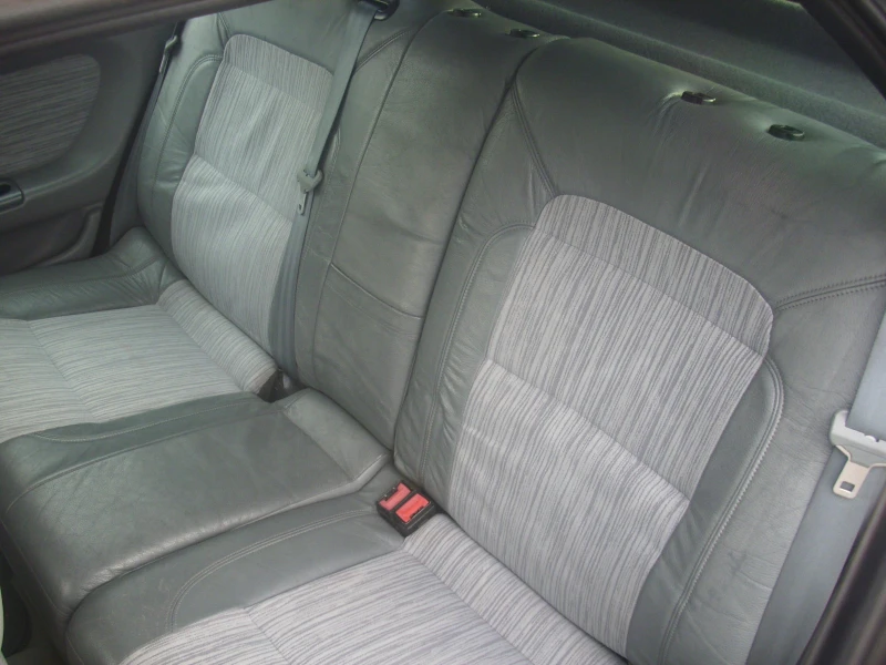 Renault Laguna 1.9DTI-FAIRWAY-FULL EXTRI ZA MODELA, снимка 13 - Автомобили и джипове - 53102500