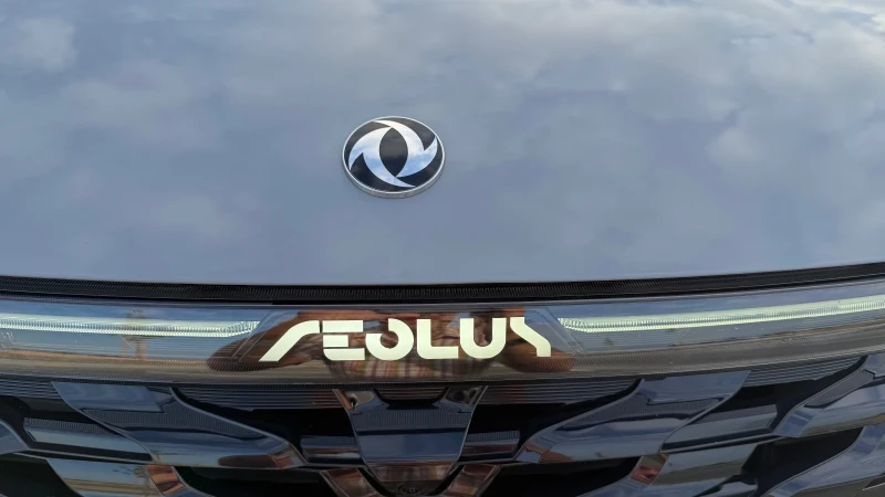 DONGFENG Shine E3, снимка 14 - Автомобили и джипове - 53122138