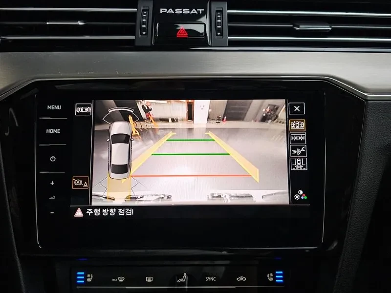VW Passat 2.0 Tdi Prestige - САМО 30% АВАНС, снимка 13 - Автомобили и джипове - 55483465