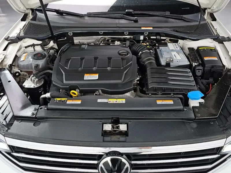 VW Passat 2.0 Tdi Prestige - САМО 30% АВАНС, снимка 6 - Автомобили и джипове - 55483465