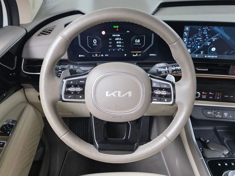 Kia Carnival 7-Seater Signature| 202к.с., снимка 14 - Автомобили и джипове - 56125817