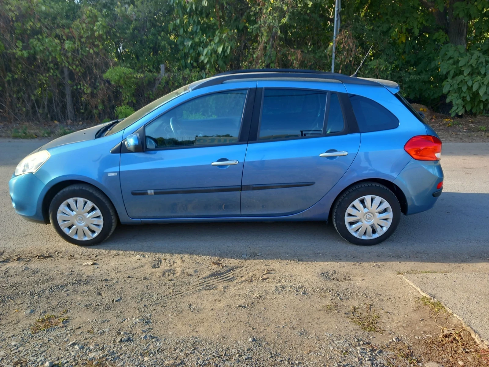 Renault Clio 1.2i 2012g.evro5 - изображение 7