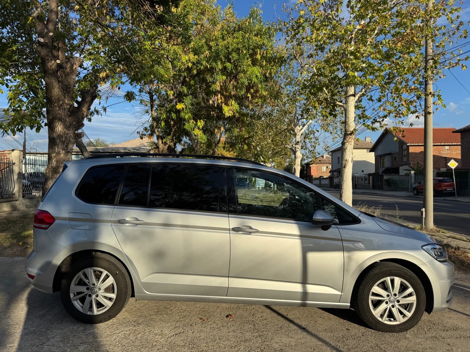 VW Touran 2.0 DIESEL GERMANY - изображение 4