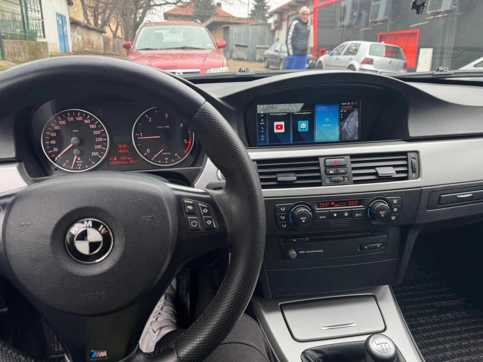BMW 320  - изображение 9