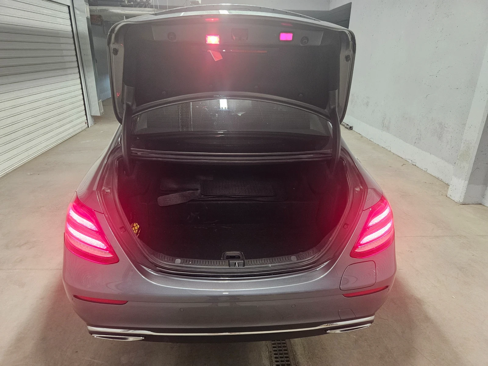 Mercedes-Benz E 300 DE - изображение 2