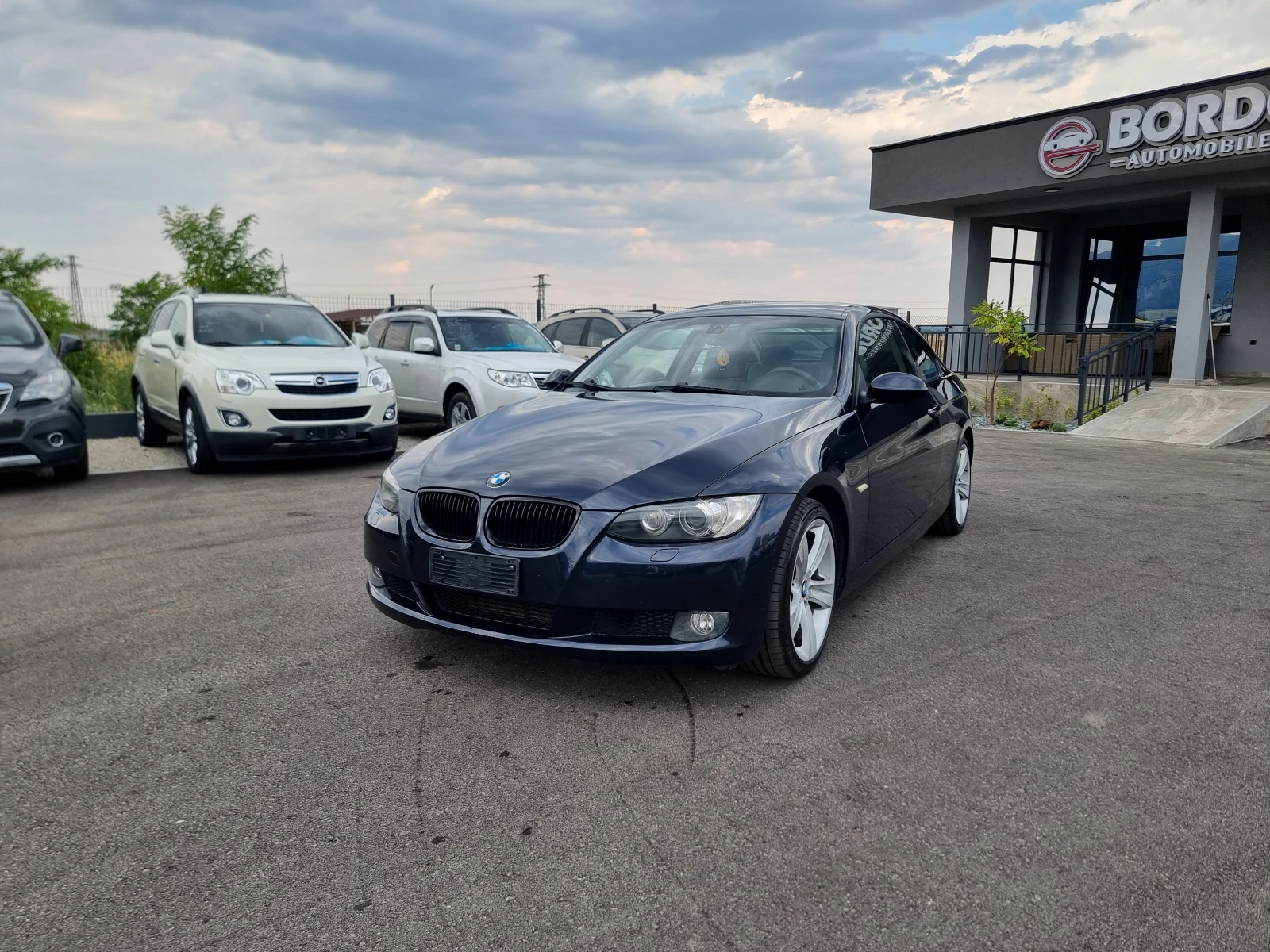 BMW 320 2.0D - изображение 2