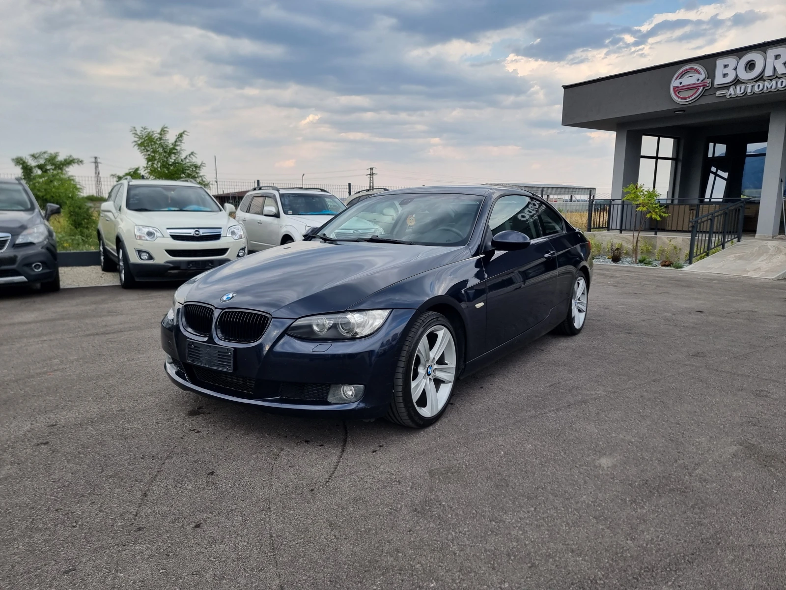 BMW 320 2.0D - изображение 3