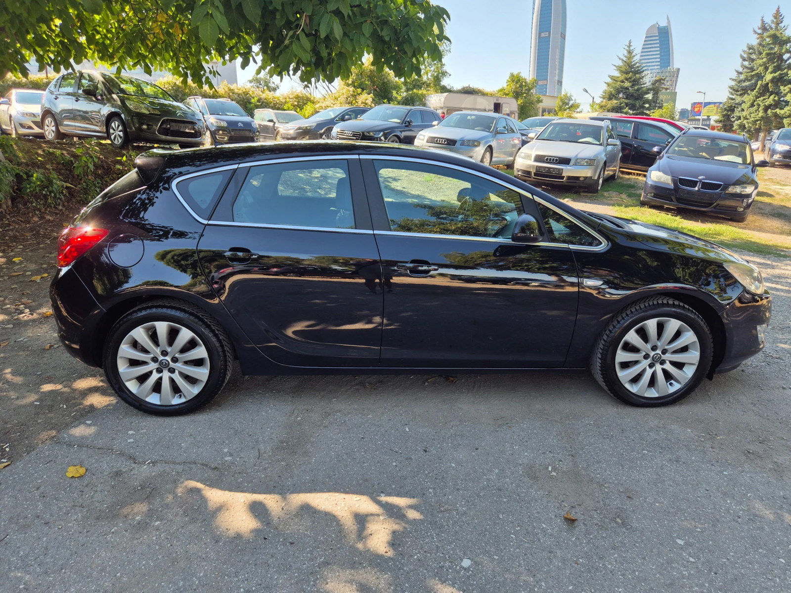Opel Astra 1.6I COSMO ВНОС ИТАЛИЯ БЕЗ РЪЖДИ И ЗАБЕЛЕЖКИ  - изображение 4