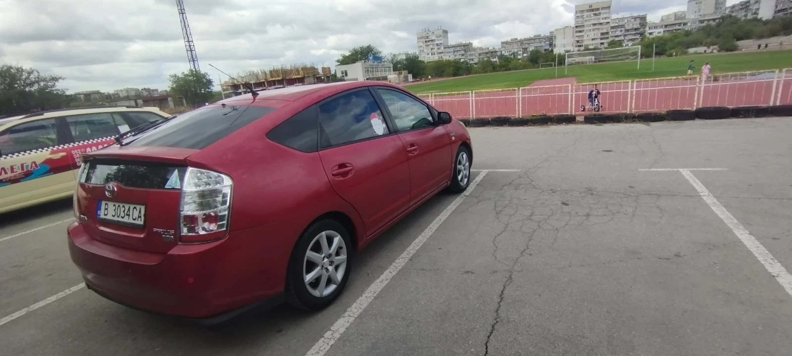 Toyota Prius 1.5 Hybrid+ газ, автомат - изображение 4