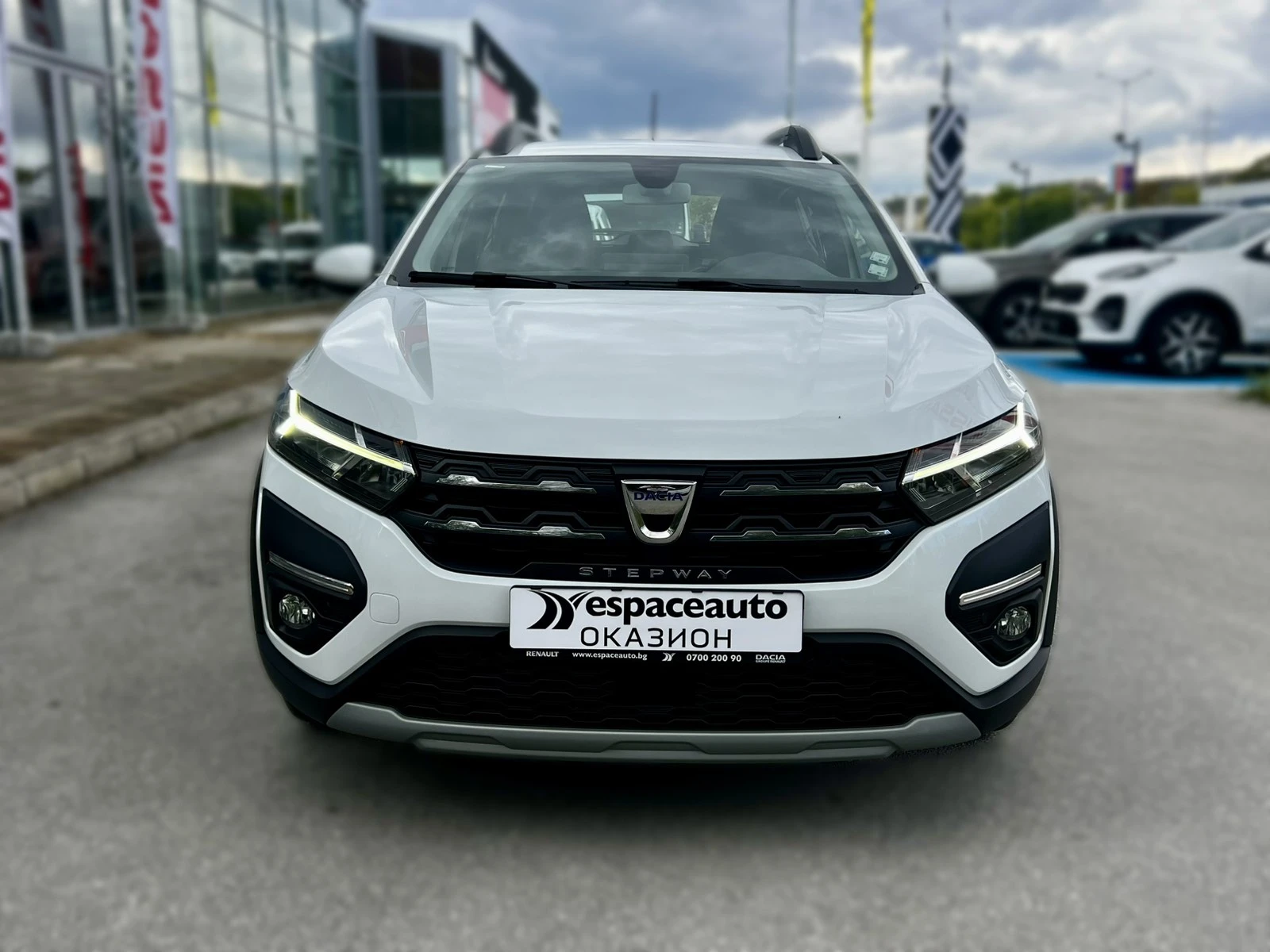 Dacia Sandero Stepway 1.0 TCe / 90 к.с. / Автоматик / ГАРАНЦИЯ - изображение 2