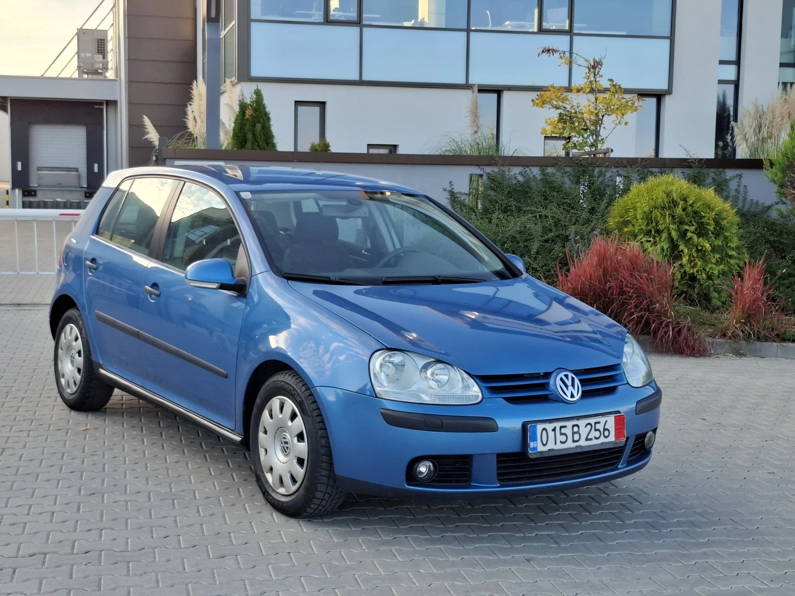 VW Golf 1.9TDI* (105кс)* * KLIMATRONIK* HOВ ВНОС* *  - изображение 9