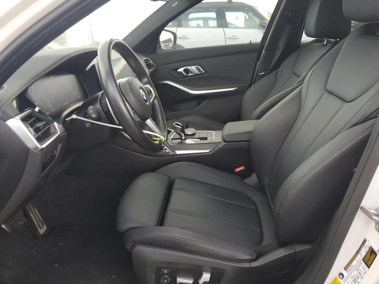 BMW 330 330e Hybrid - изображение 7