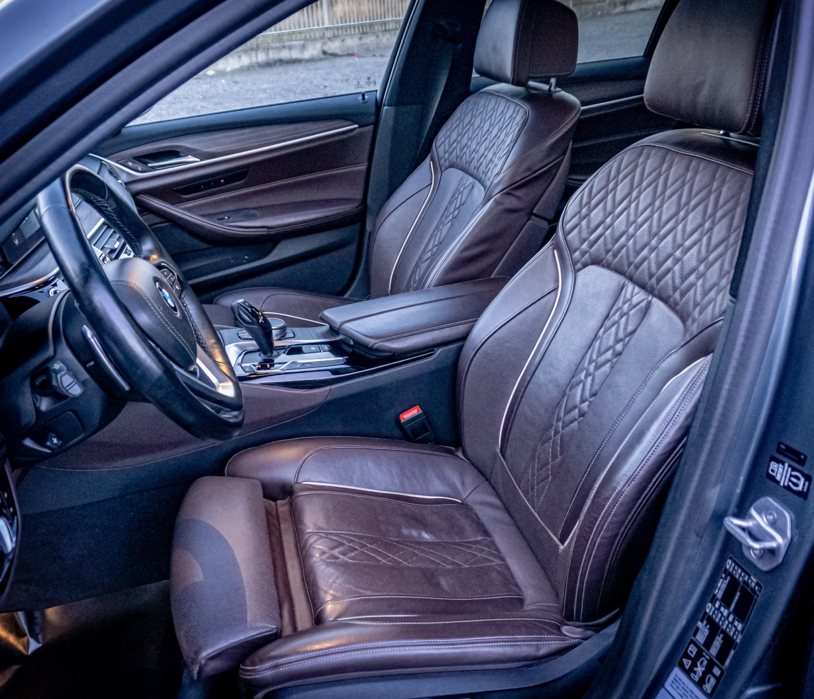 BMW 520 xDrive M-Pack ГАРАНЦИЯ - ТОП - изображение 9