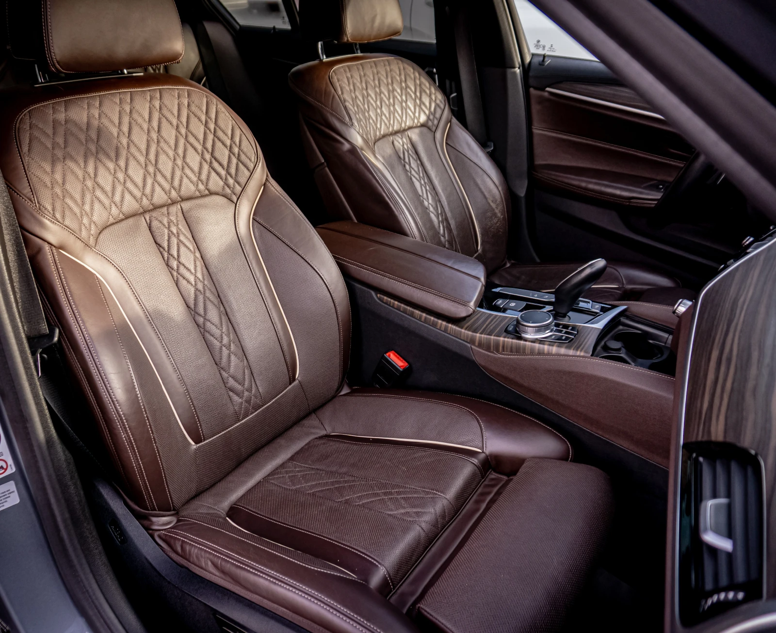 BMW 520 xDrive M-Pack  -  | Mobile.bg   11