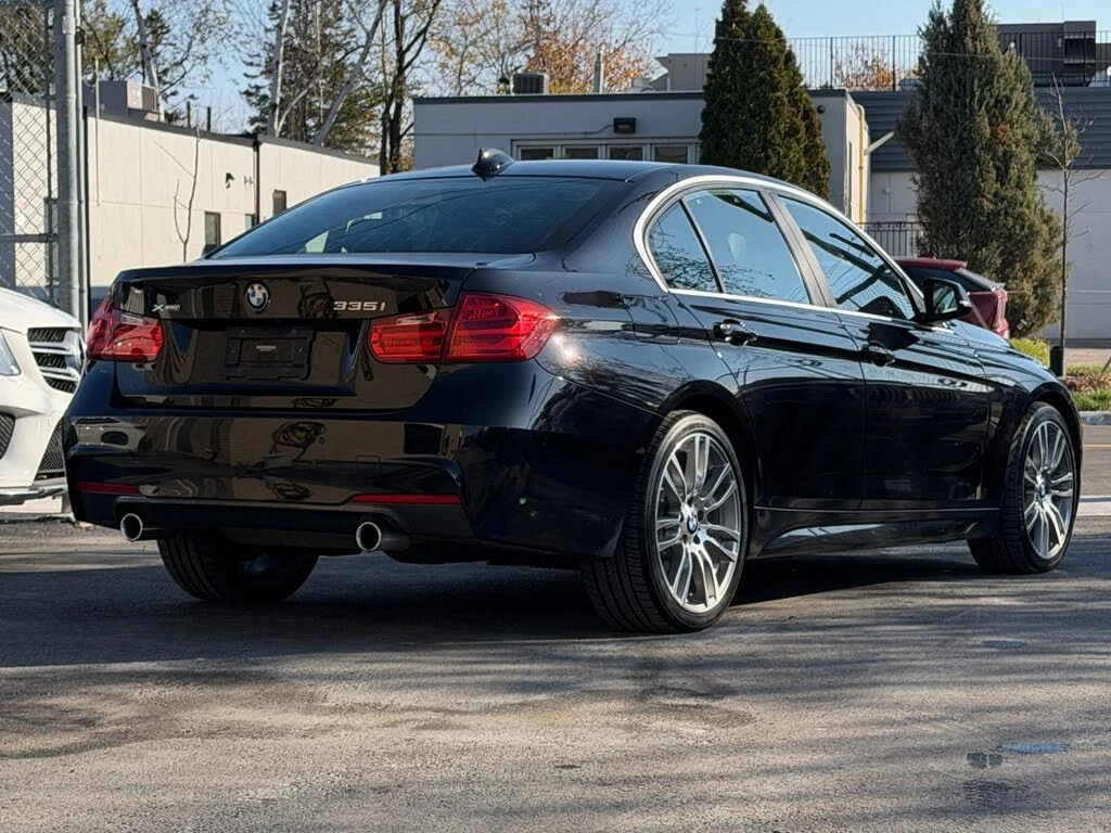 BMW 335 *  *    *   *  | Mobile.bg   4