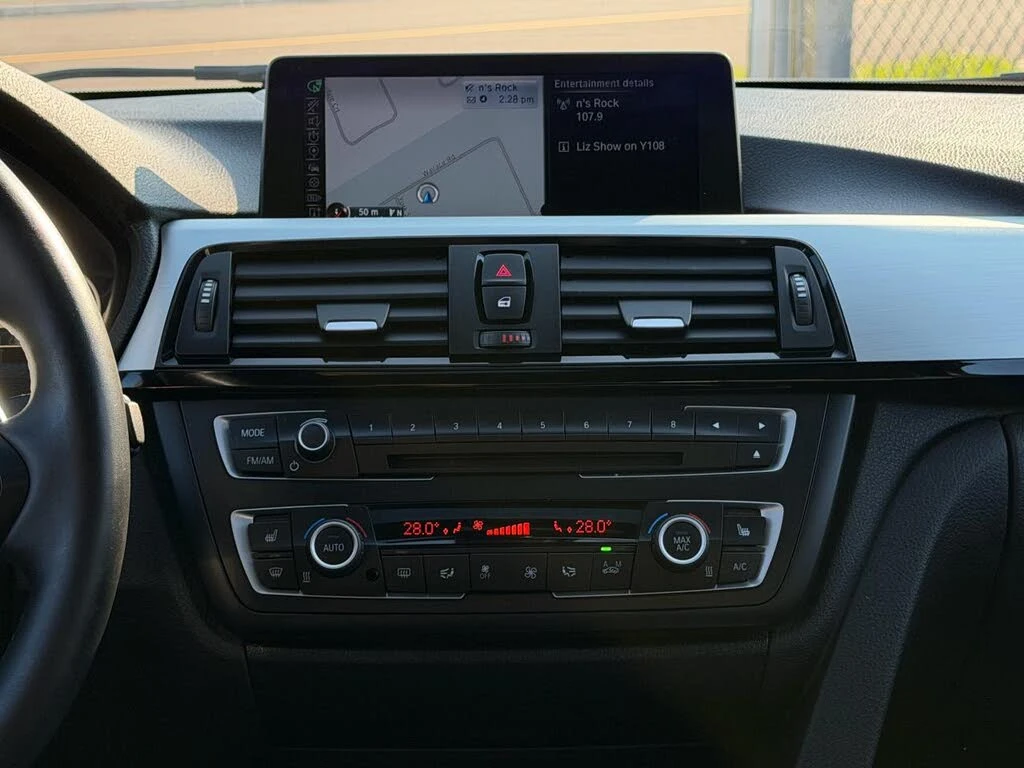 BMW 335 *  *    *   *  | Mobile.bg   10