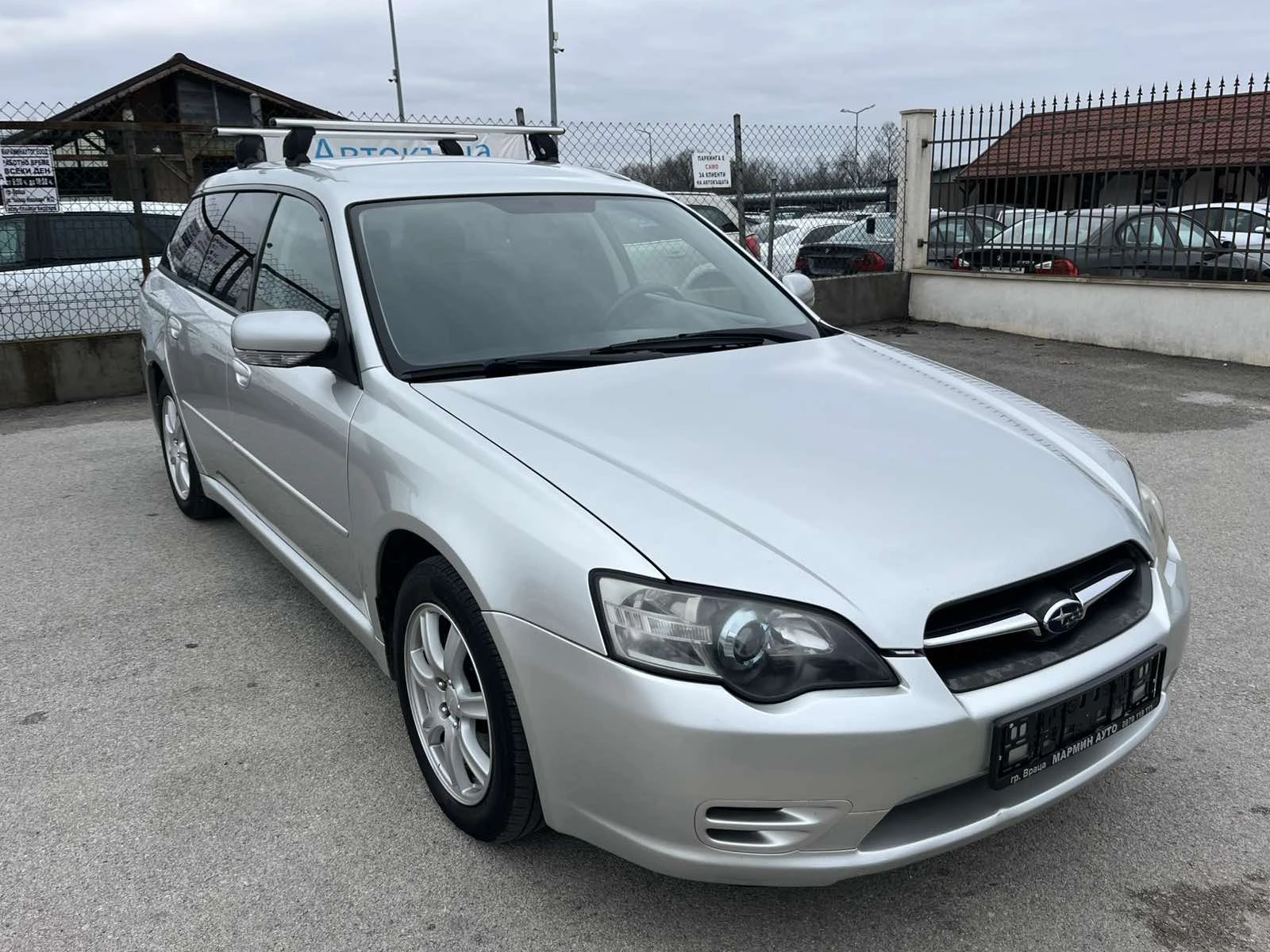 Subaru Legacy 2.0I 137 44      | Mobile.bg   3
