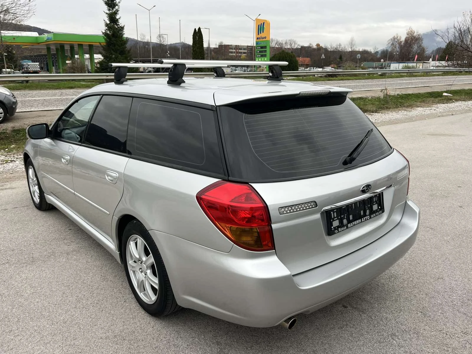 Subaru Legacy 2.0I 137 44      | Mobile.bg   5