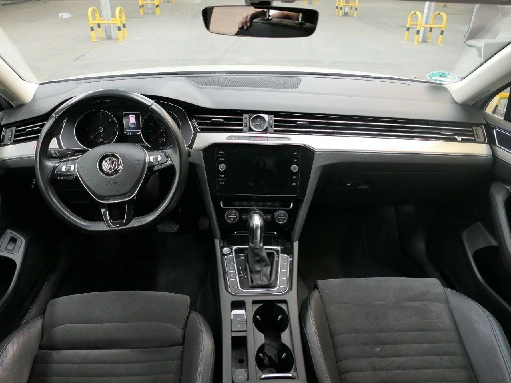 VW Passat  - изображение 5