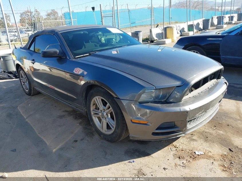 Ford Mustang 3.7L V-6 DOHC, VVT, 305HP Rear Wheel Drive