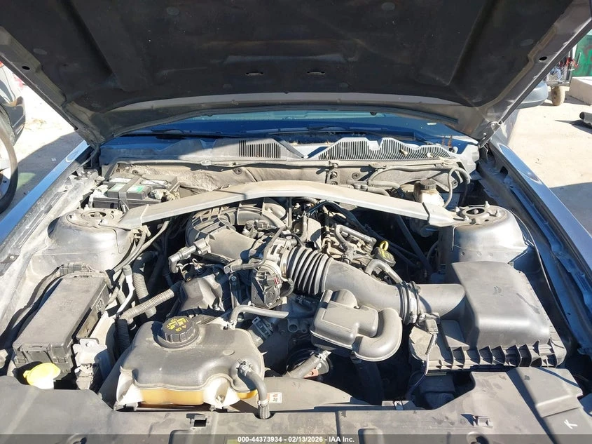 Ford Mustang 3.7L V-6 DOHC, VVT, 305HP Rear Wheel Drive - изображение 10