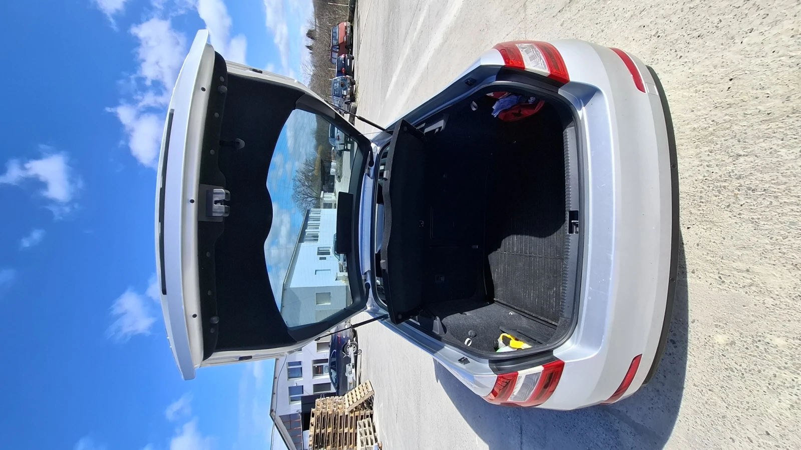 Skoda Octavia 1.6 TDI * 110 КС * N1 * пълна сервизна история, снимка 10 - Автомобили и джипове - 53770241