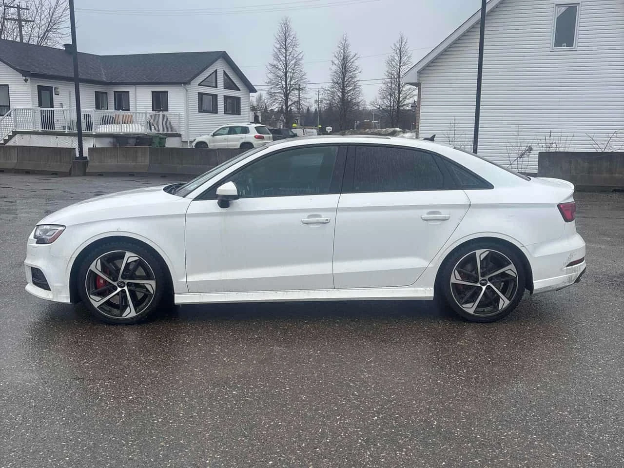 Audi S3 * PROGRESSIV * КОМПЛЕКТ ДЖАНТИ С ГУМИ * КАМЕРА, снимка 2 - Автомобили и джипове - 53816810