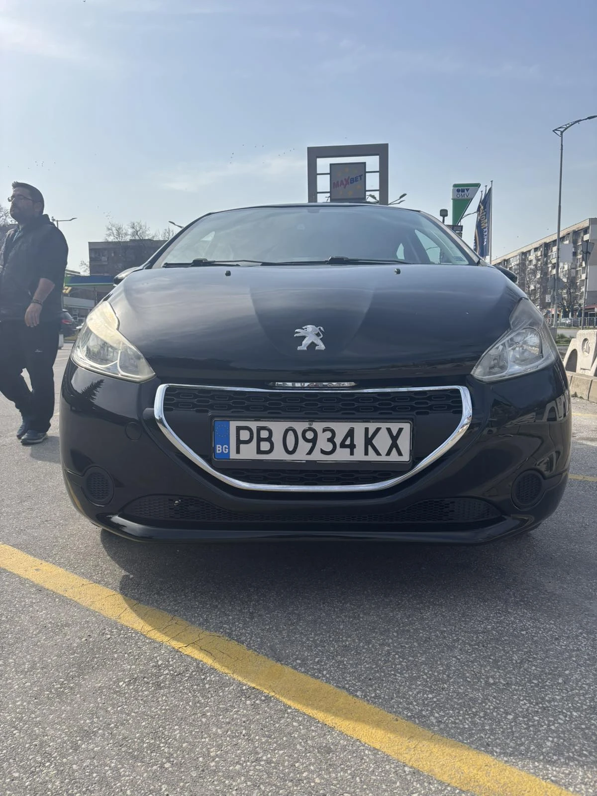 Peugeot 208, снимка 12 - Автомобили и джипове - 53875588