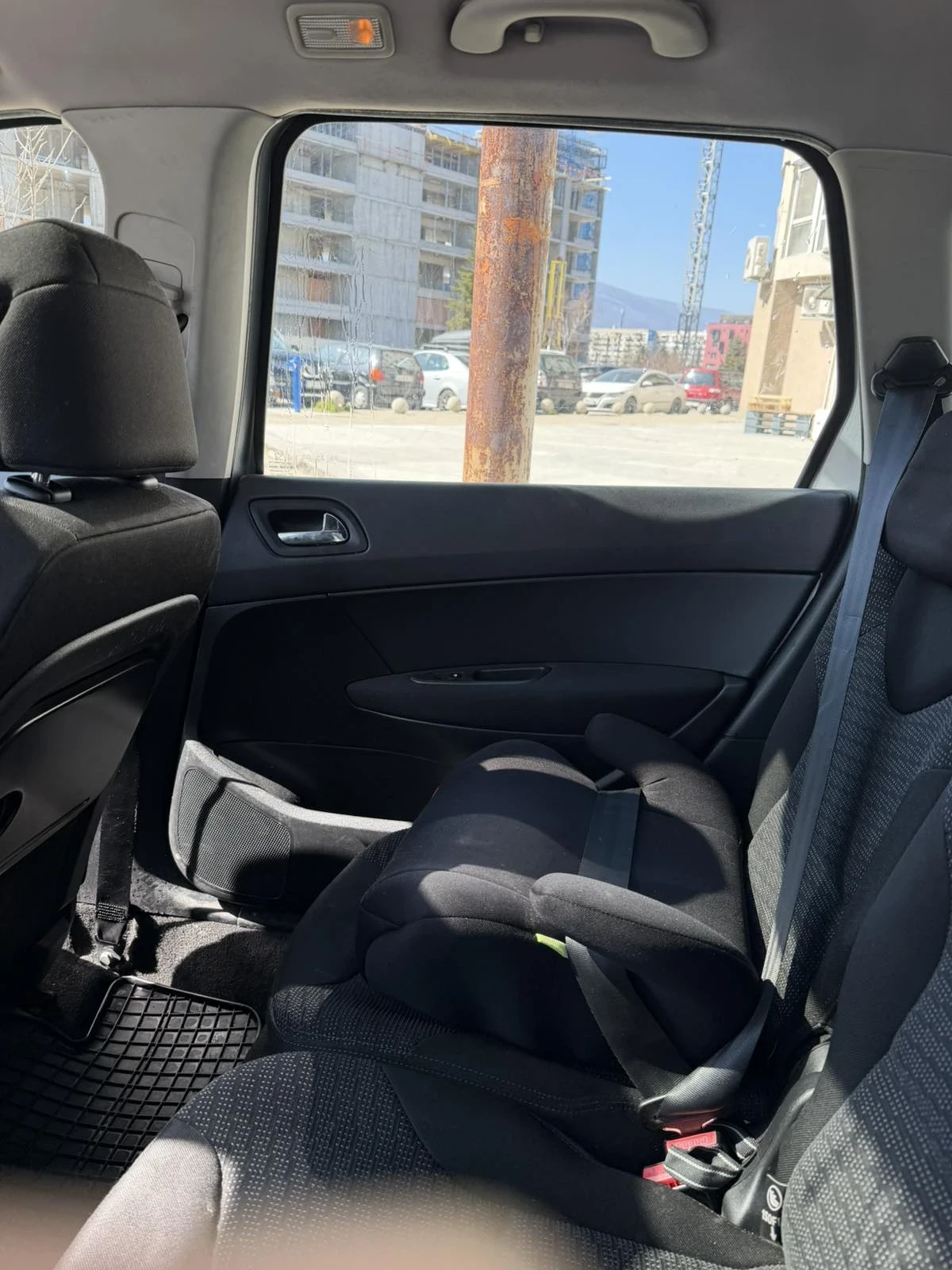 Peugeot 308, снимка 1 - Автомобили и джипове - 53878288