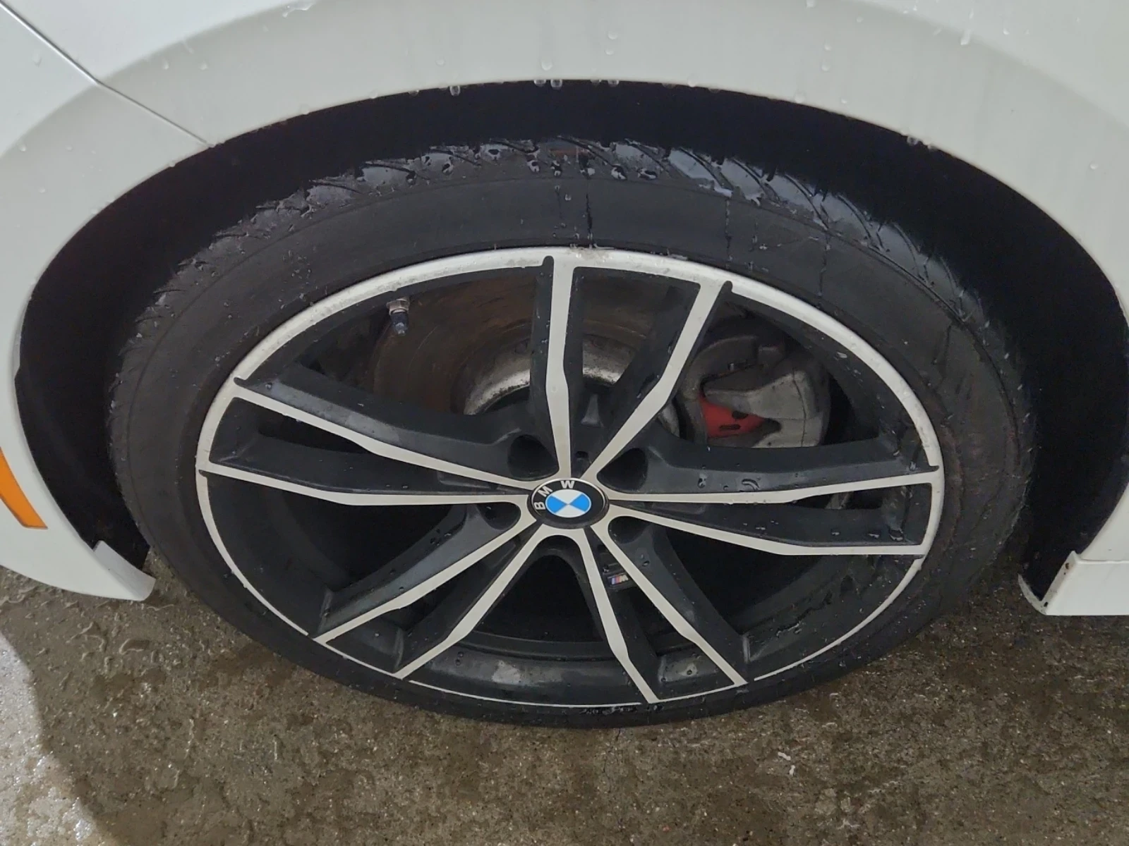 BMW 330 X-Drive* M-Pack* Digital, снимка 8 - Автомобили и джипове - 54139190