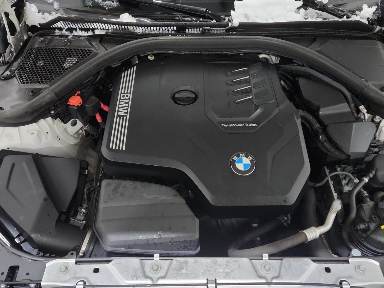 BMW 330 X-Drive* M-Pack* Digital, снимка 10 - Автомобили и джипове - 54139190