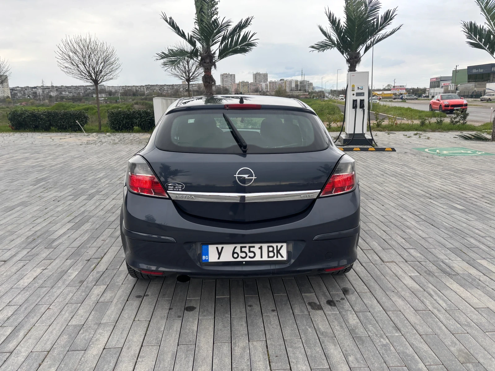 Opel Astra H GTC, снимка 6 - Автомобили и джипове - 54150972
