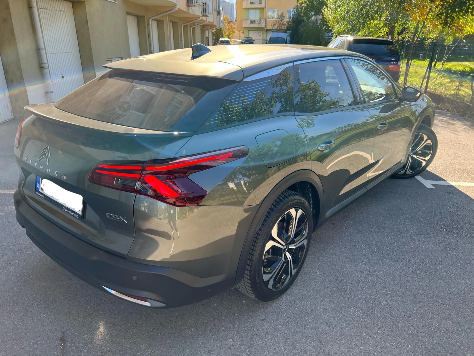 Citroen C5X 1.6 ShinePack 181 EAT8 | Mobile.bg � ����������� 9